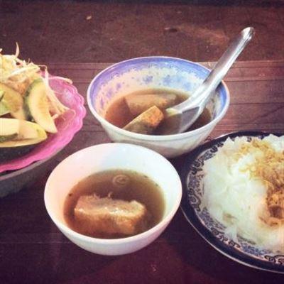 Bánh Cuốn Đêm