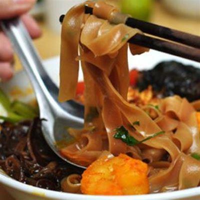 Bánh Đa Bò Sinh Viên – Nguyễn Bình