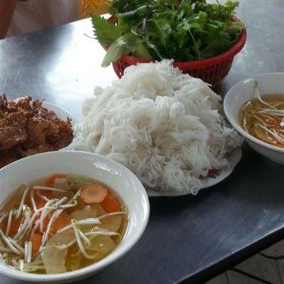 Bún Chả Nướng & Chả Nem