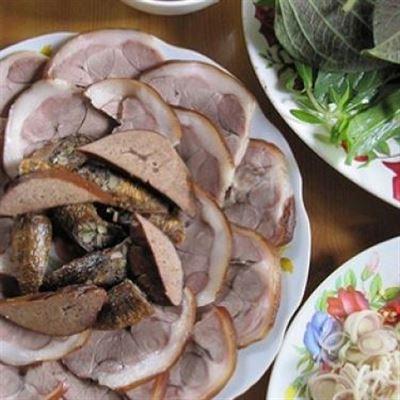 Văn Mì – Thịt Chó Thui Rơm