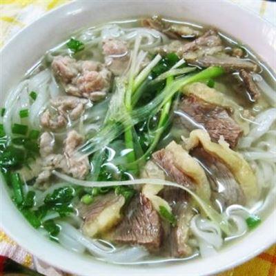 Phở Bò Đặc Biệt – Lê Lợi