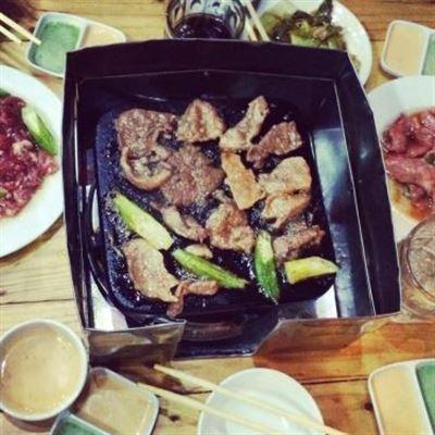 Nướng Đá Muối, Đá Núi Lửa, Lẩu 6 Bò – Lê Lợi