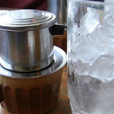 Duyên Hải Coffee