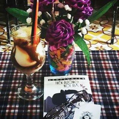 Ổ Nắng Cafe