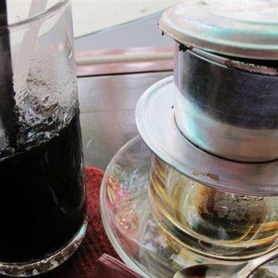 Cubi Cafe – Lạch Tray