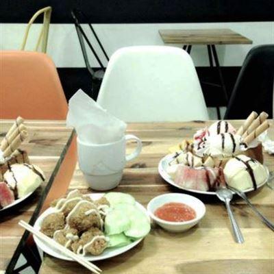 Yum Cafe
