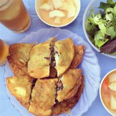 Bánh Gối Chợ Cầu Tre