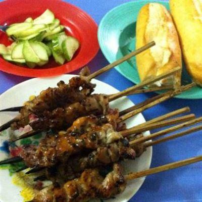 Bánh Mì Thịt Xiên Nướng – Lê Lợi