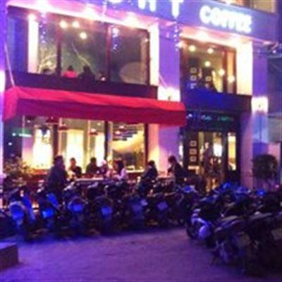 Light Coffee Studio – Lạch Tray