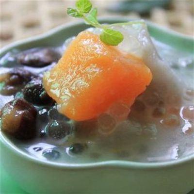 Thúy Hằng – Chè Thập Cẩm