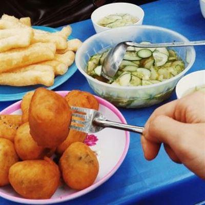 Bánh Bao Mặn Quẩy Nóng & Cơm – Trần Phú