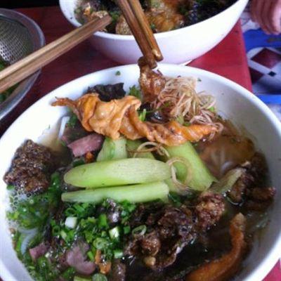 Hồng Nhung – Bún Cá Thập Cẩm