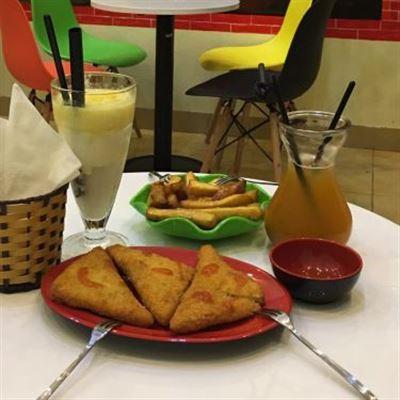 Smiley’s Coffee – Đông Tiến