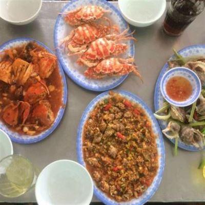 Hạnh Thắng – Hải Sản Tươi Sống