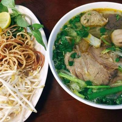 Bún Bò Hầm Mọc