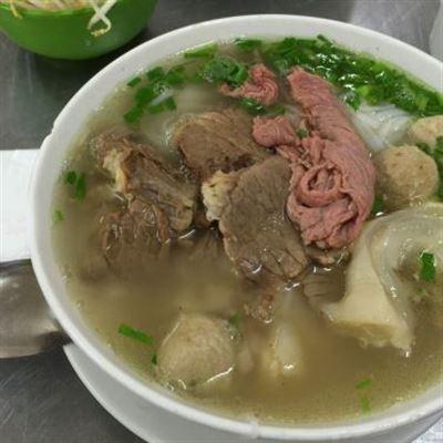 Sinh Viên Quán – Cơm, Bún & Phở