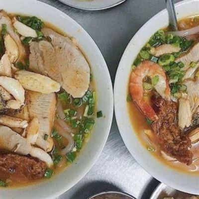 Bà Tính – Bún Bò & Cháo Canh