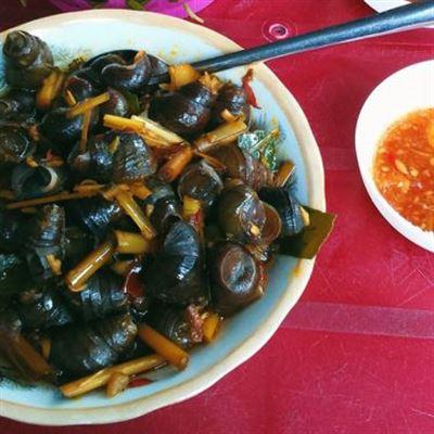 Bà Thưởng – Ốc, Nộm & Chè