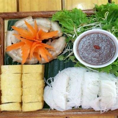 Mẹt Vuông – Bún Đậu Mắm Tôm & Bánh Tráng Cuốn Thịt Heo