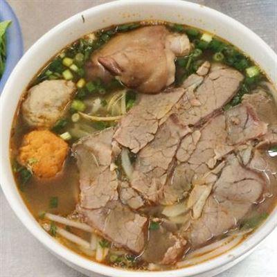 Cô Trang – Bún Bò Huế