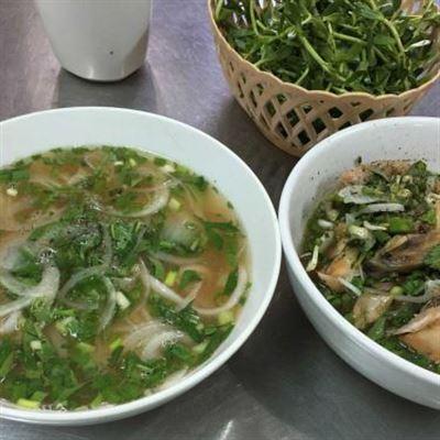 Bánh Canh Cá Lóc Huế