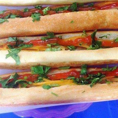 Bánh Mì Que Đà Nẵng – Hồng Sơn