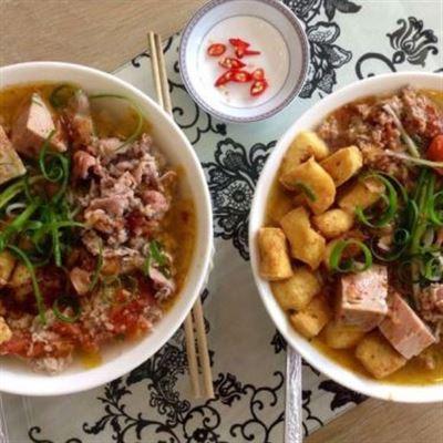 Bún Riêu Cua & Chả Cuốn