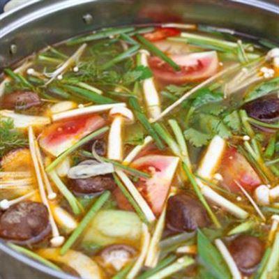 Linh Chi – Cơm Lẩu – Đặc Sản Biển