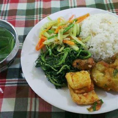 Hương Lý – Cơm Bình Dân