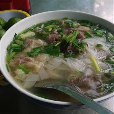 Quang Vinh – Cơm Phở Bình Dân