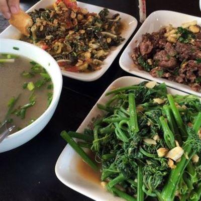 Trọng Khách – Bia Hơi & Trâu Tươi Đủ Món
