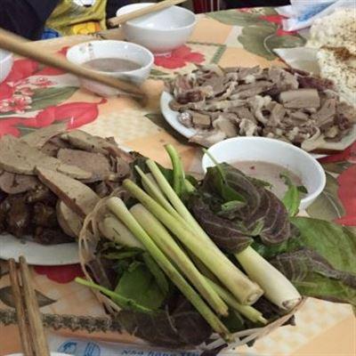 Anh Thân – Đặc Sản Thịt Chó