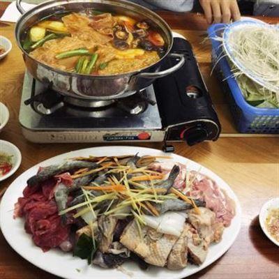 Hưng Hoa – Cháo Miến & Lẩu Thập Cẩm