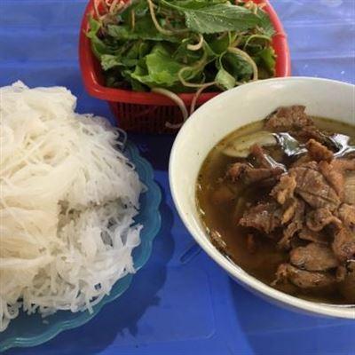 Bà Thuận – Bún Chả Nướng