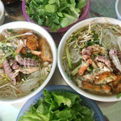 Khánh Tuyền – Bún Bề Bề & Bánh Đa Hải Sản