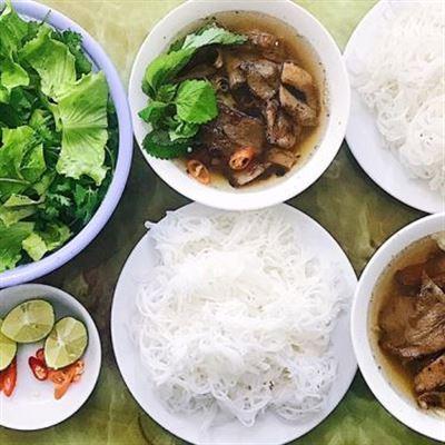 Ngọc Mai – Bún Chả Quạt Hà Nội