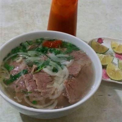 Quán Quân – Phở Bò & Cơm Rang Niêu
