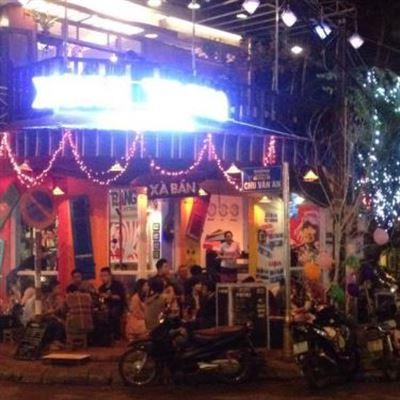 Xà Bần Pub