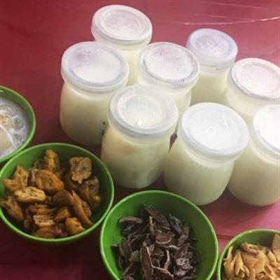 Sữa Chua Dẻo Cô Dung