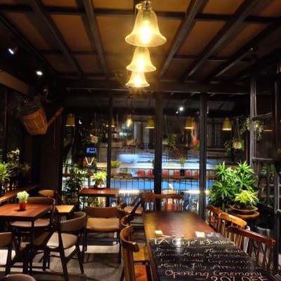 Ta Cafe & Bakery