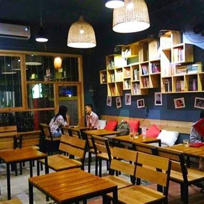 Mọt – Cafe Sách