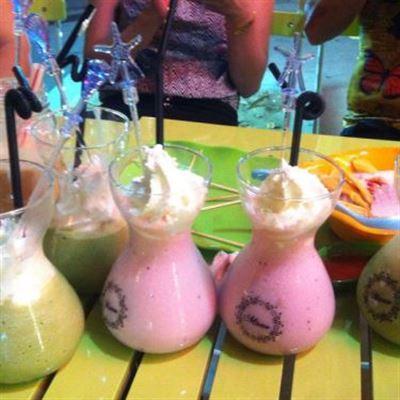 Mono 2 – Các Món Ăn Vặt