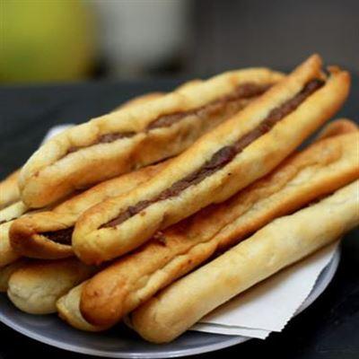 Bánh Mì Que Tứ Hải – Nguyễn Sinh Cung