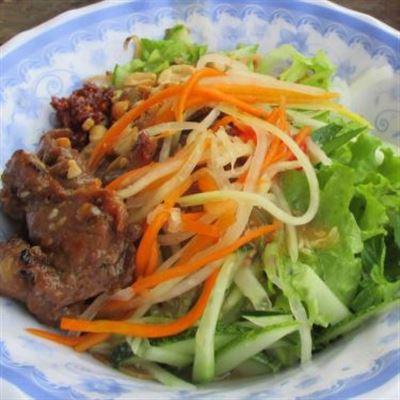 Bún Thịt Nướng – Bánh Cuốn Tôm Chua