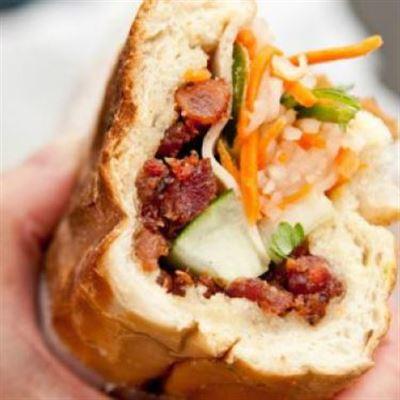 Lò Bánh Mì Thuận Hưng