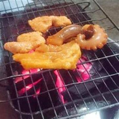 Hẻm Nướng Ngô Quyền