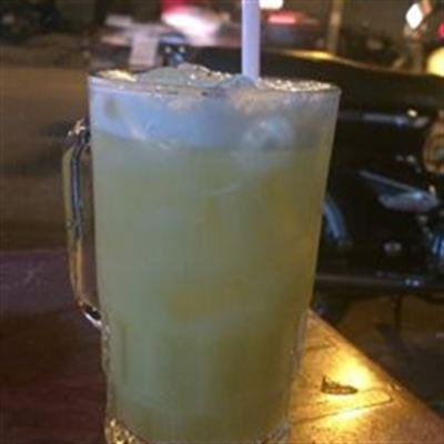 Xe Nước Mía Đẩy – Trần Bình Trọng