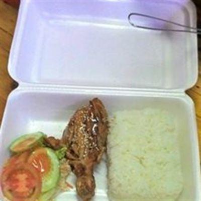 Cơm Gà Sốt Dầu Hào – Phan Đình Phùng