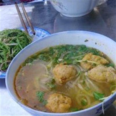 Bún Bò Huế Nguyên Hồng