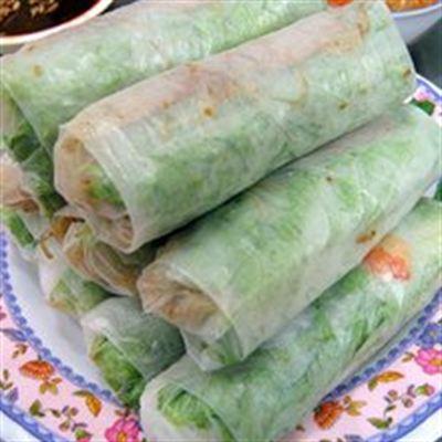 Khu Ăn Vặt Chợ Hoàng Hoa Thám